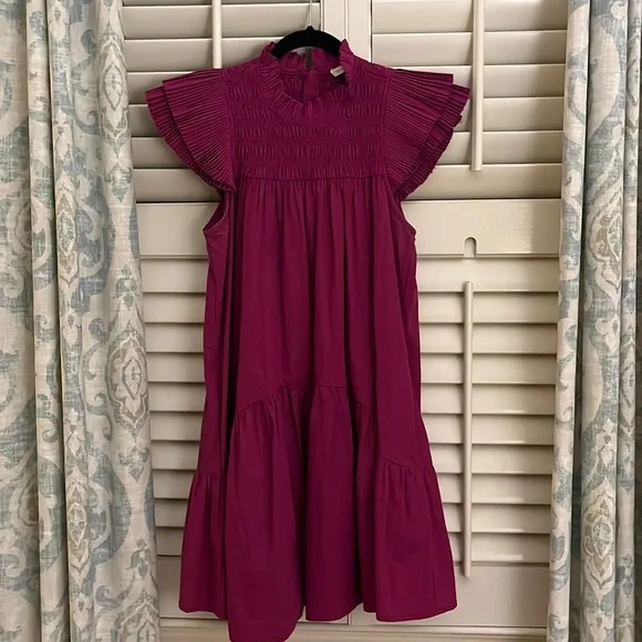 love the label pink dress Love The Label Dress Pink Floral Sz M Smocked Waist and Sleeve Cuffs